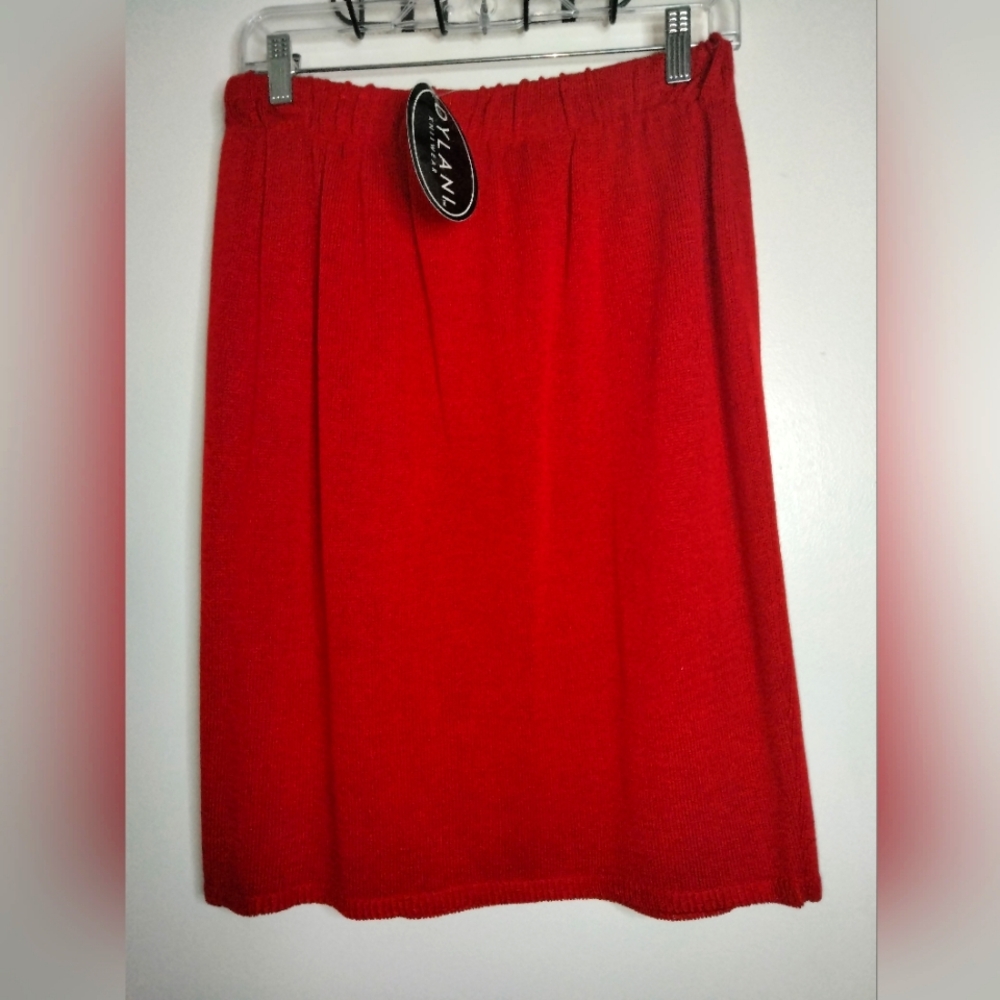 Dylani Knitwear (Size M) Vintage Red Stretch Knit Knee-Length Skirt (NEW-NWT)